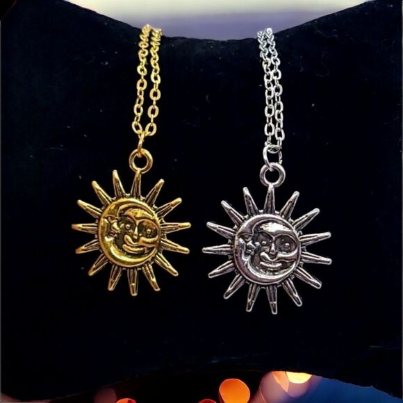 Celestial Sun & Moon Pendant Moon Goddess Astrology Necklace Solar Motif Jewelry - Picture 2 of 4